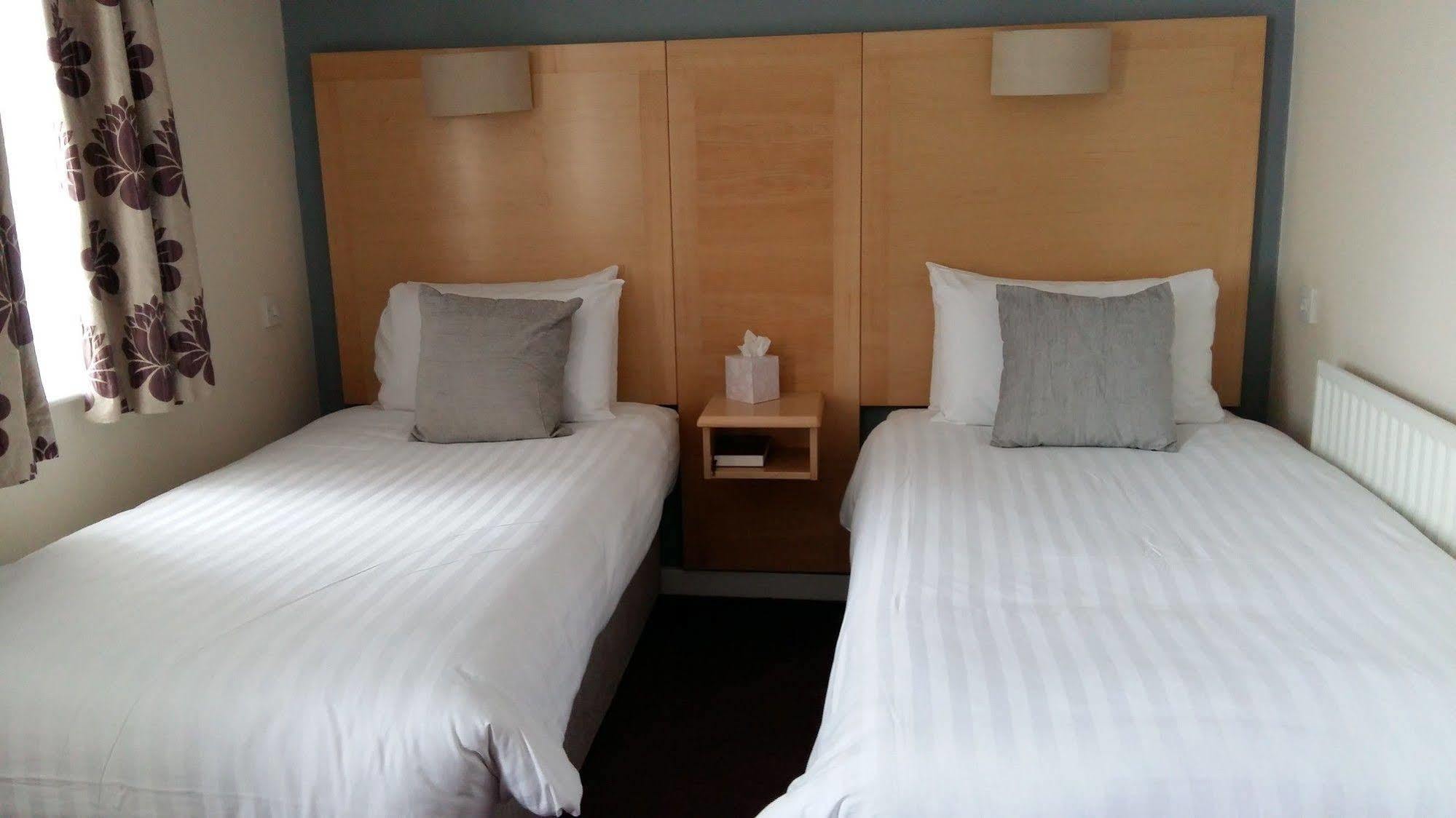 Waterfront Hotel Brighouse Luaran gambar